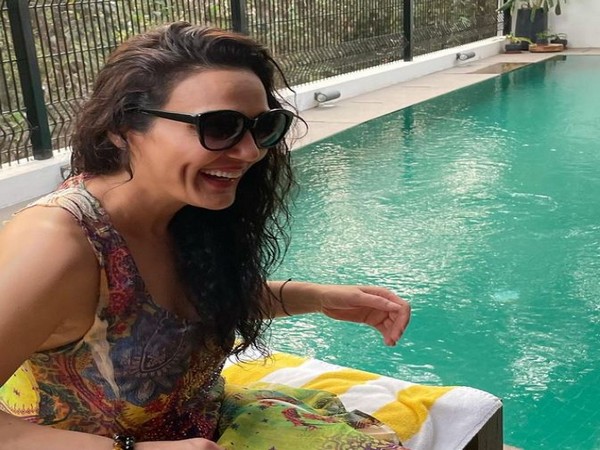 Preity Zinta suggests fans stick to 'laughter therapy' amid 'crazy times'