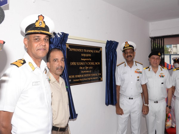 Longest-serving staff inaugurates Apprentice Training School at Naval Aircraft Yard, Goa