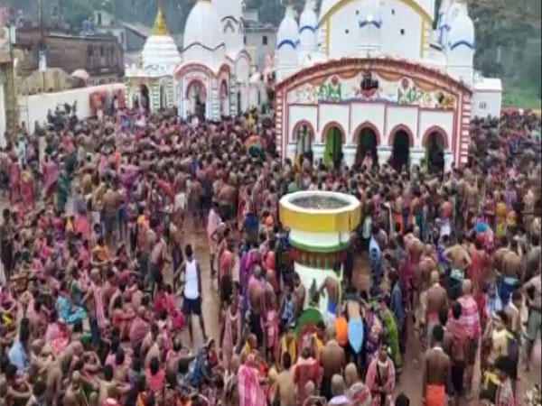 Odisha: Lakhs of devotees flock to Balasore for 200-year-old Chadak Mela celebration