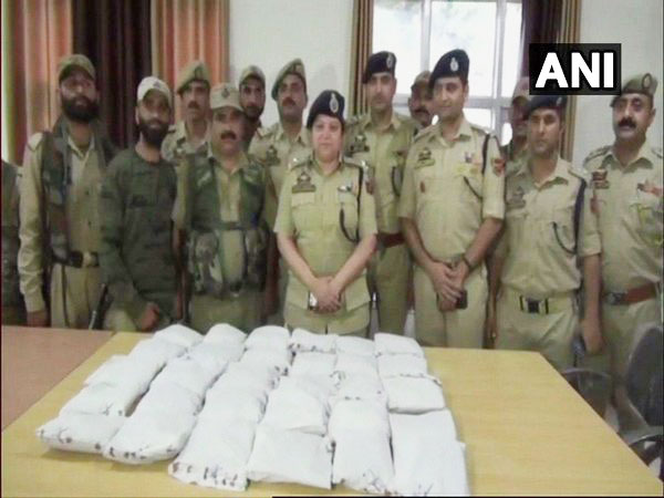 JK police seized 30 kg heroin from hotel raid in Ramban
