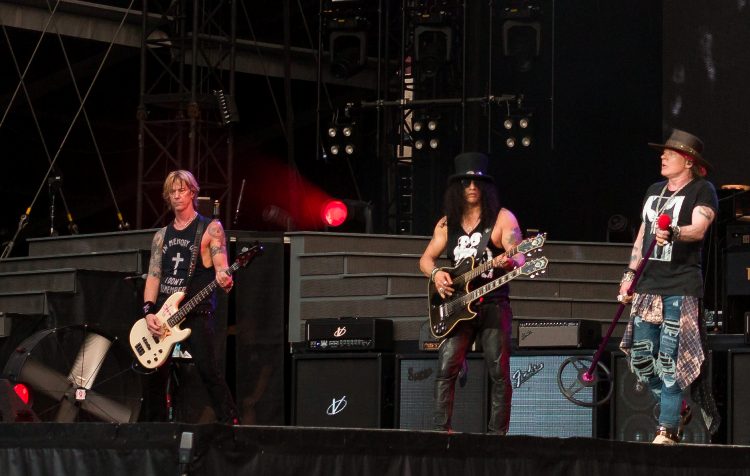 Guns N' Roses sues Colorado brewery over Guns 'N' Rosé ale
