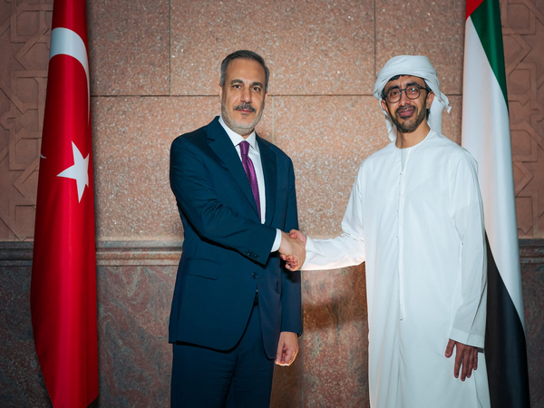 UAE Foreign Minister Abdullah bin Zayed, Turkish FM discuss strengthening bilateral relations; regional de-escalation efforts