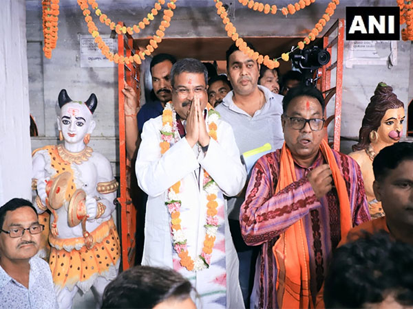 Odisha: Union Minister Dharmendra Pradhan participates in Thala Utha ritual at Balunkeswar temple on Akshaya Tritiya