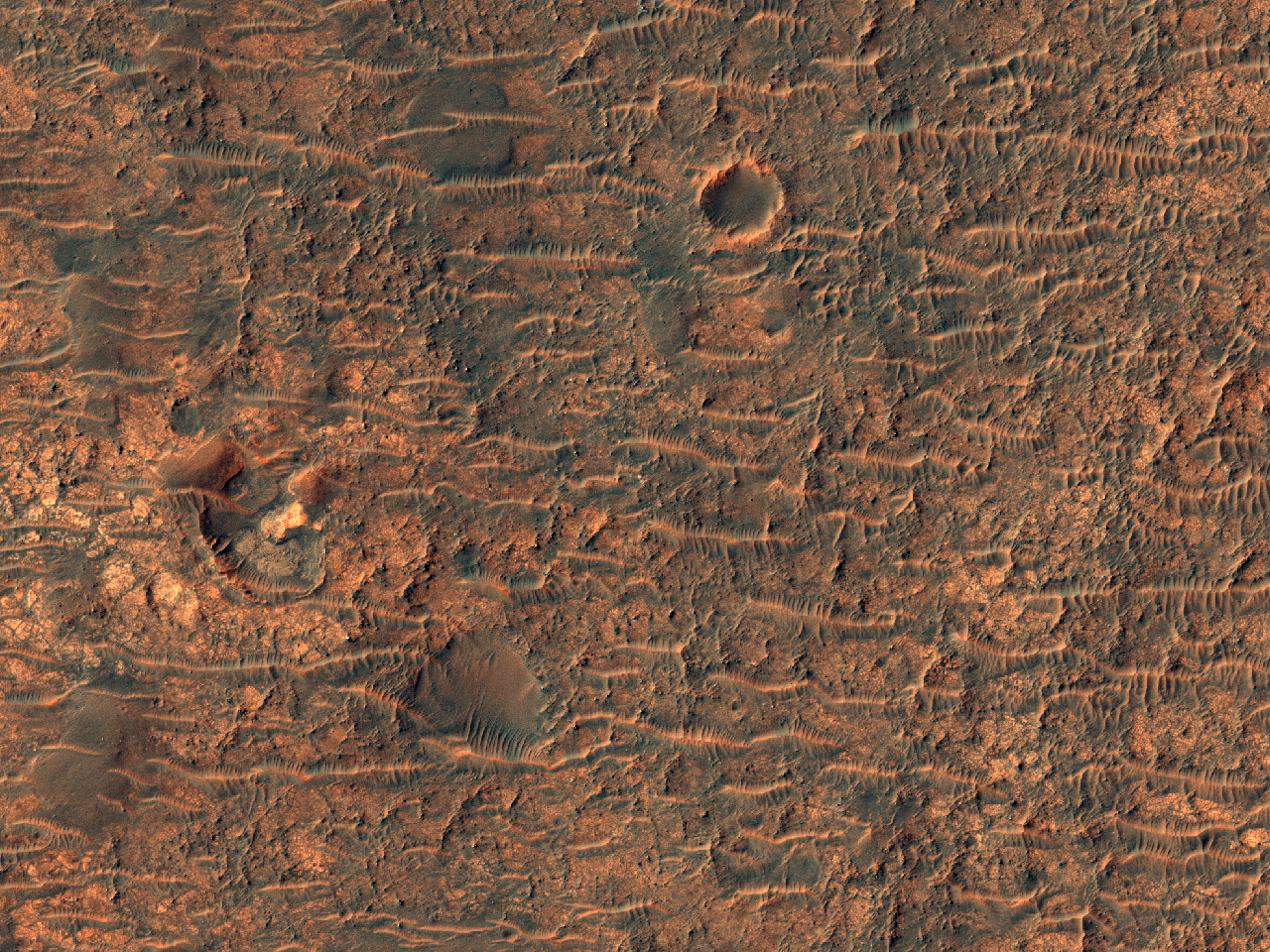 HiRISE investigates signatures of clay minerals on Mars' Margaritifer Chaos