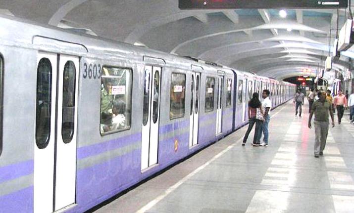 Metro rail coaches will now be manufactured at Rae Bareilly factory