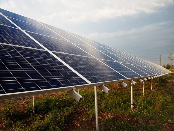 Vietnam: World Bank recommends new approaches to bidding for solar projects 