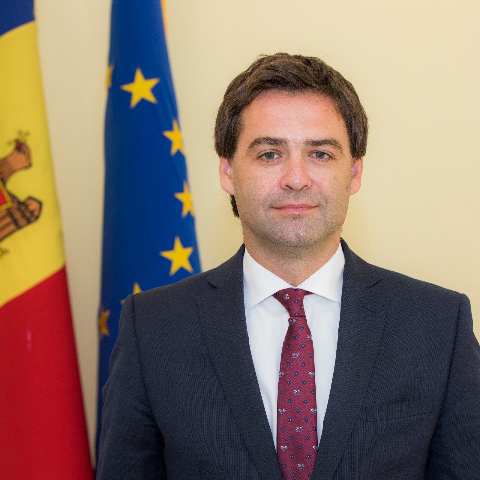 Moldova seeks sign on EU accession talks by year-end