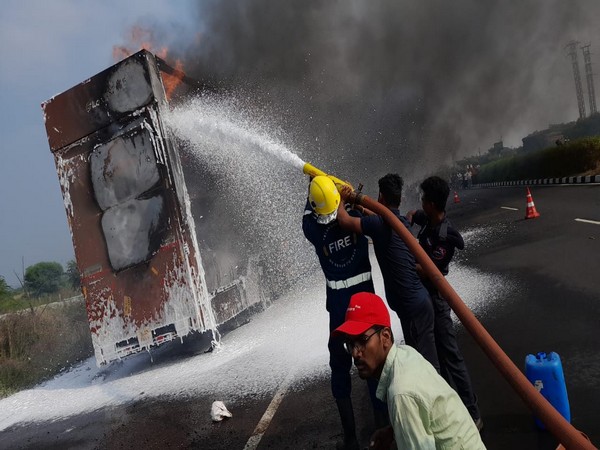 Truck Blaze on NH 65 Leaves Eight Cars in Ashes