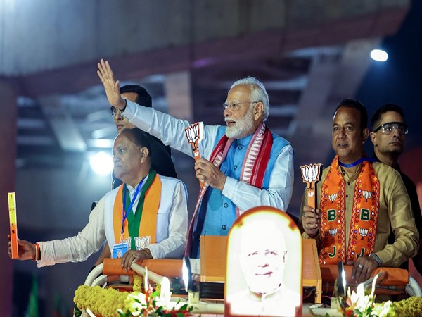 PM Modi Takes Campaign Trail by Storm in Jharkhand