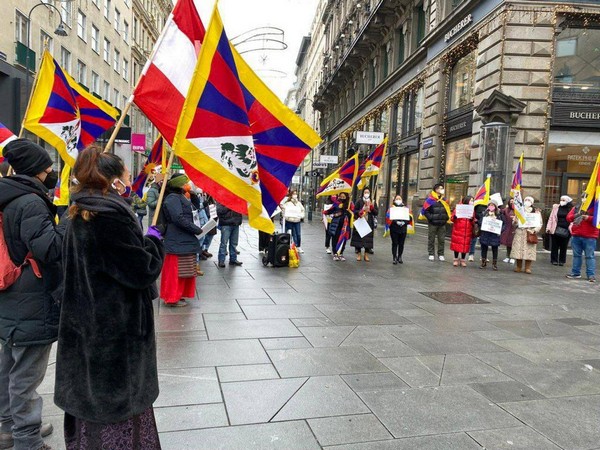 Vienna: Tibetan community protest against human rights violations by China