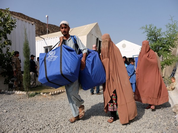Iran expels 13,204 'illegal' Afghan migrants