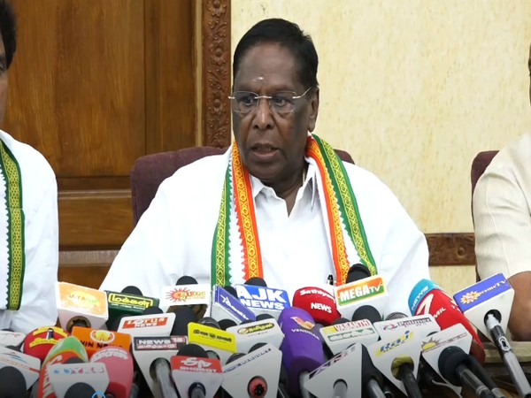 Kiran Bedi is attempting to disrupt free rice delivery scheme, says Puducherry CM