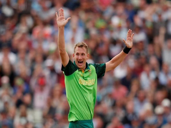 Cricket-South Africa all-rounder Morris calls time on career