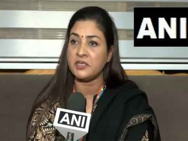 Congress's Alka Lamba Blasts BJP and AAP for Delhi's Woes in Election Rhetoric