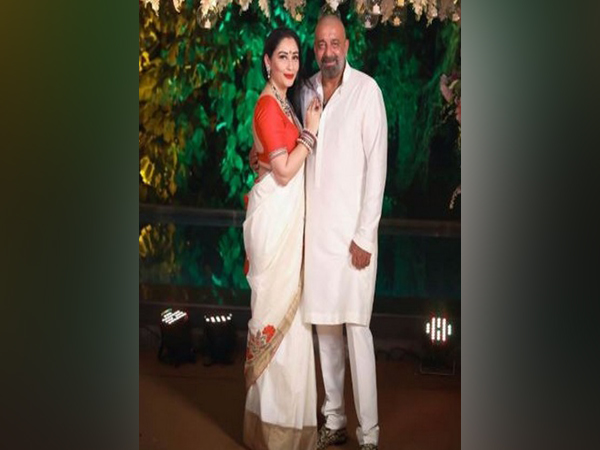 Sanjay Dutt shares adorable video of wife Maanyata on wedding anniversary