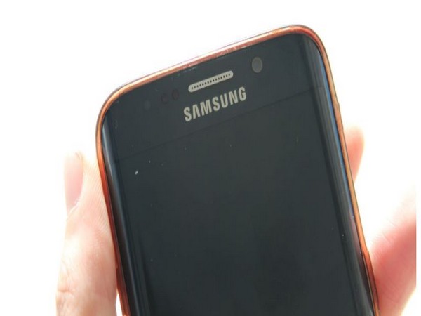 Samsung's first full 5G flagship Galaxy S20 series is here