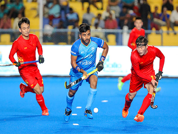 Hockey India congratulates Manpreet Singh on completing 350 international caps