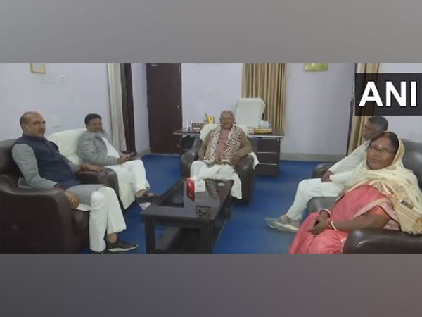 HAM chief Jitan Ram Manjhi holds Vidhan Mandal Dal meeting ahead of floor test in Bihar 