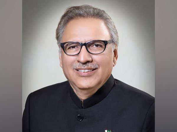 Former President Alvi Calls for Dialogue with Jailed Ex-PM Imran Khan to Mitigate Economic Crisis