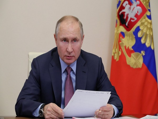 Putin says Russia's greenhouse gas emissions should be lower than EU's