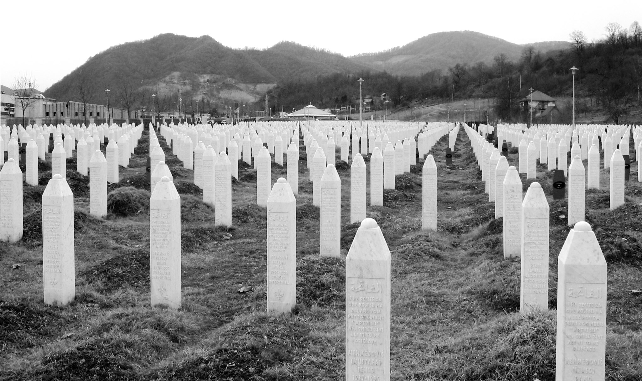Bosnians mark 25 years since Srebrenica genocide that shocked the world
