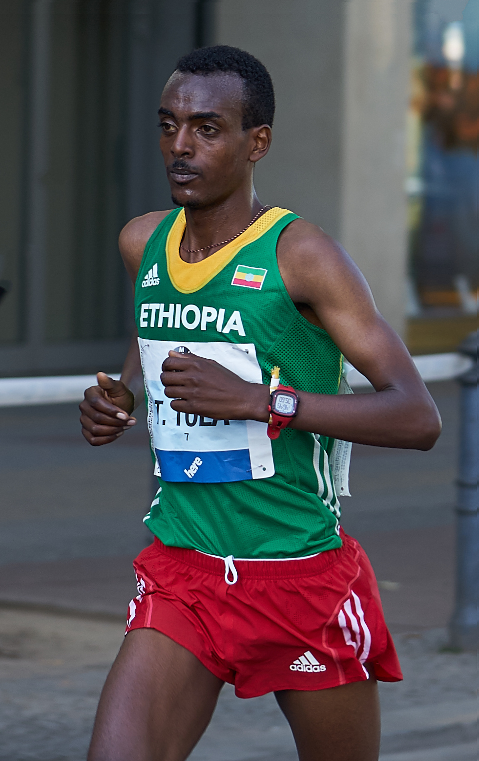 World champion Tamirat Tola headlines an elite field for the Sydney Marathon