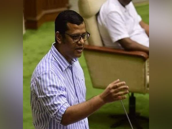 Opposition Leader Criticizes Goa Government's Loan Dependency