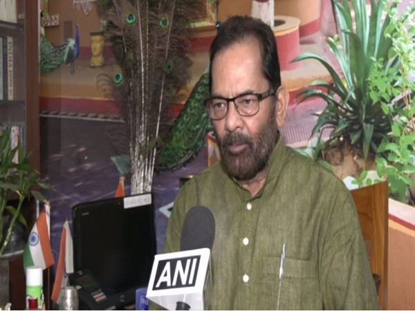 Congress should apologize to Kashmiri people instead of selling dreams says Naqvi