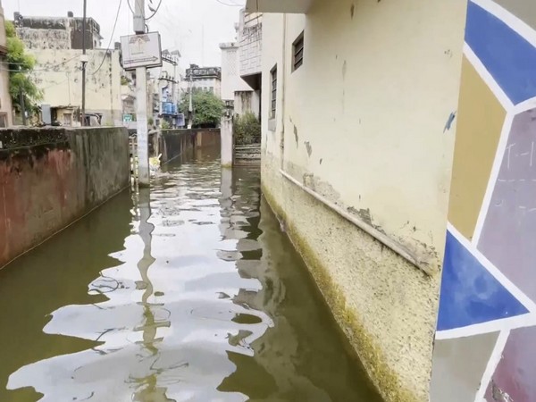 Prolonged Rainfall Causes Severe Waterlogging in Ajmer, Residents Struggle