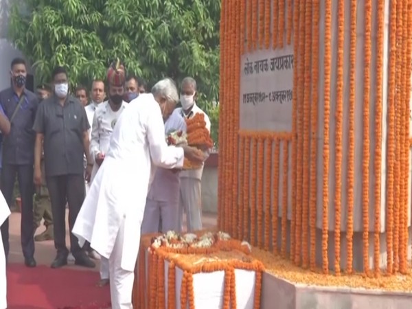 Bihar: Governor, CM Nitish Kumar pay tributes to Jayaprakash Narayan on his birth anniversary