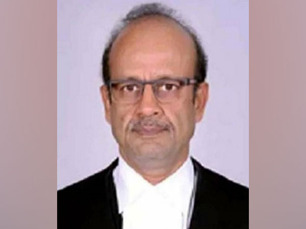 Justice Rajesh Bindal takes oath as Chief Justice of Allahabad High Court