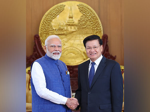 PM Modi Strengthens Ties with Asian Leaders at East Asia Summit