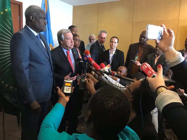 UN chief attends AU summit to focus on issue of refugees, displaced persons
