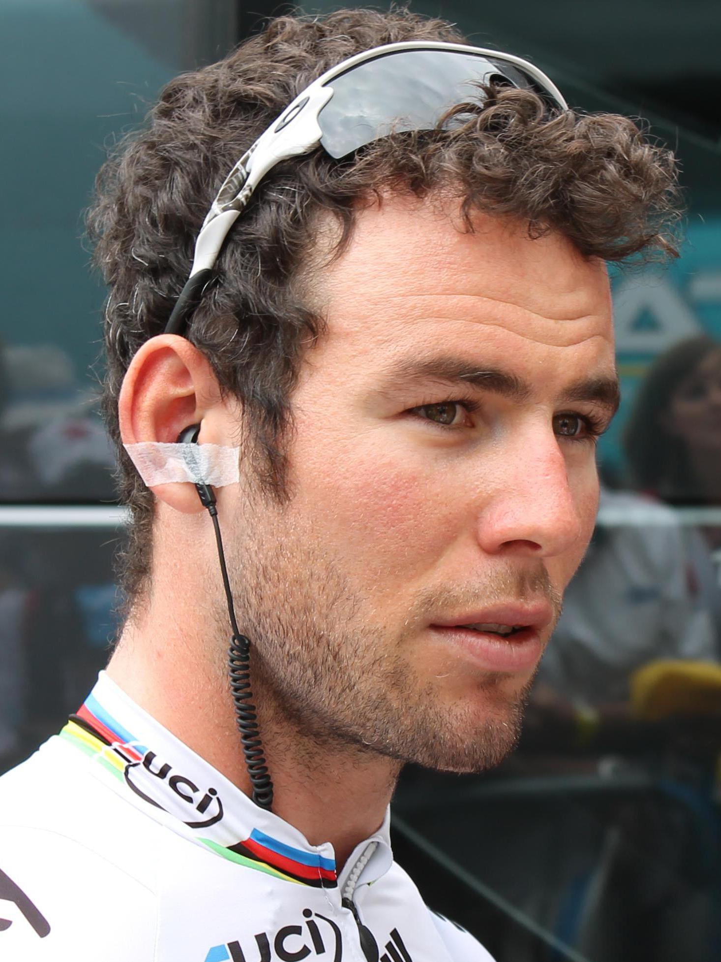 Mark Cavendish Wins Record-Breaking 35th Tour de France Stage