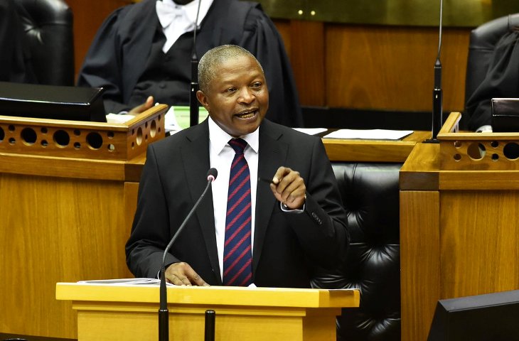 David Mabuza briefs progress of inter-ministerial committee work on land reform