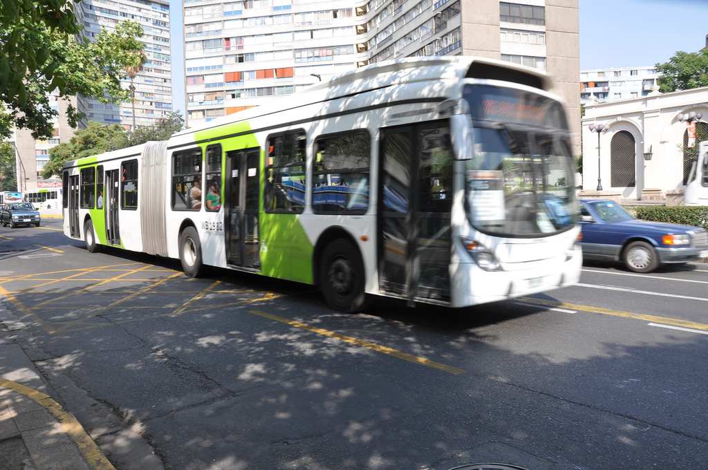 EIB provides EUR 200m to cut polluting emissions produced by buses in Spain