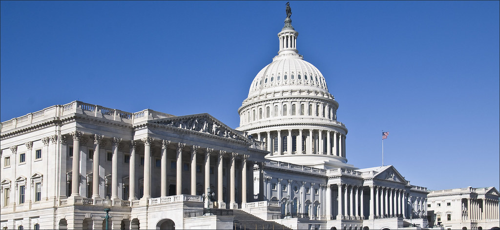 U.S. House Speaker Pelosi, Mnuchin narrow differences on aid bill, Pelosi spokesman says