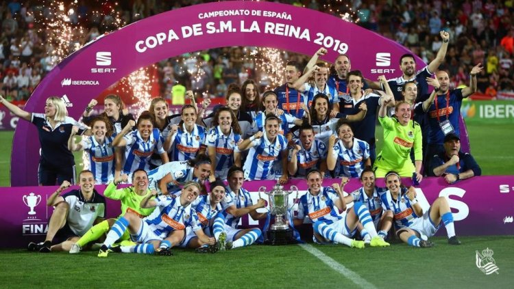 Soccer-Real Sociedad women end Atletico double dreams with Cup win