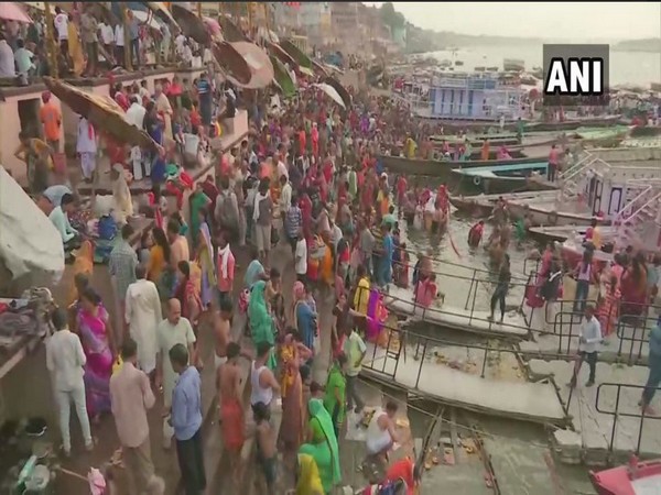 UP: Devotees throng holy ghats to celebrate Ganga Dussehra