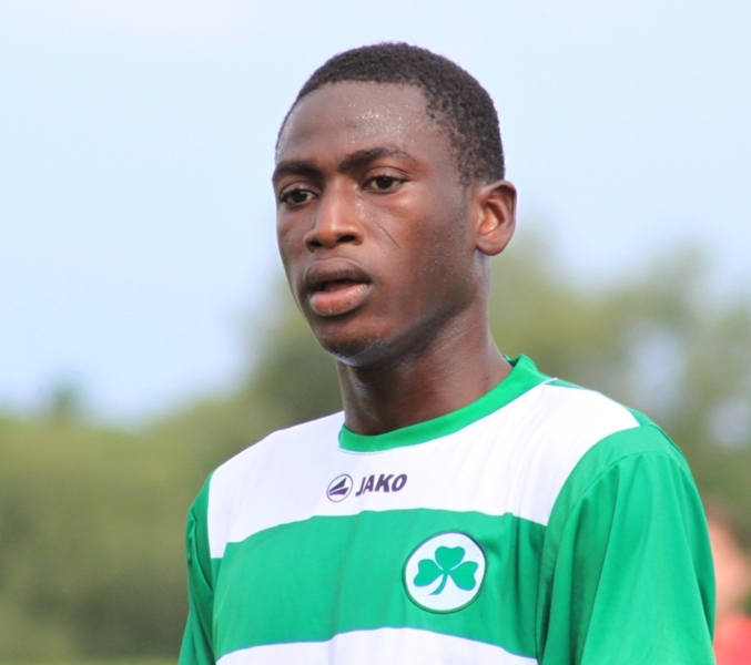 Soccer-Chelsea defender Baba set for Ghana comeback