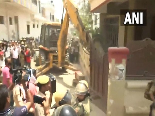 Authorities demolish 'illegally constructed' house of Prayagraj violence accused