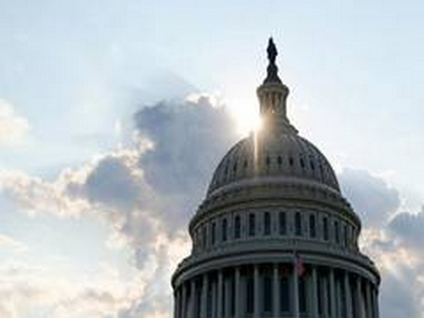 U.S. Senate Democrats, Republicans to battle over spending amid bank collapse