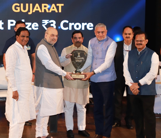 Rashtriya Khanij Vikas Puraskar conferred to States at 6th National Conclave of Mines and Minerals