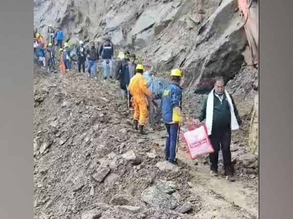 Badrinath Highway Reopens After Landslide: Pedestrians and Polling Parties Resume Journey