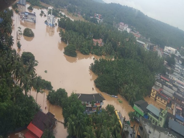 Kerala floods: 72 dead, 58 missing, over 2.5 lakh affected