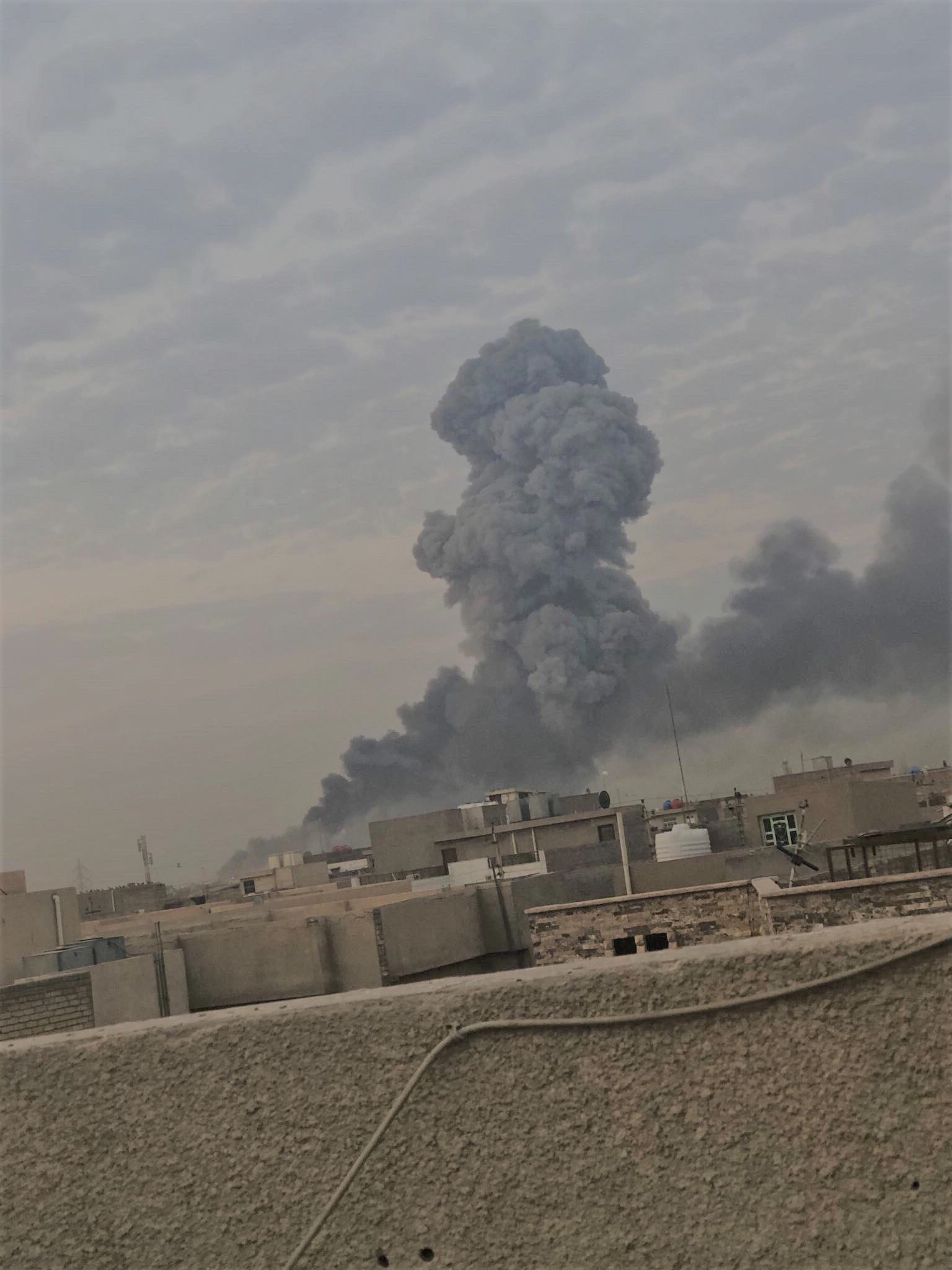 UPDATE 1-Rockets fall on Baghdad International Airport injuring several people -security unit