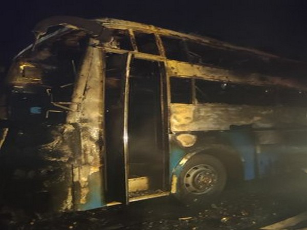 5 dead, 27 injured as bus catches fire in Karnataka's Chitradurga