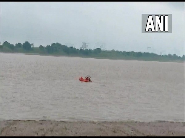 Banda Boat Tragedy: Search Operation Resumes For 17 Missing People ...