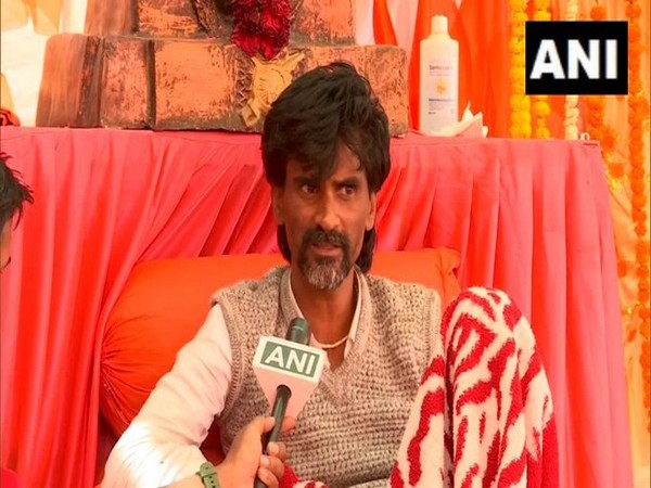 Activist Launches Indefinite Fast for Maratha Reservation