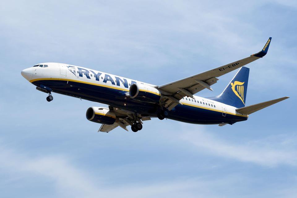 UPDATE 1-Ryanair says it may trim expansion plans due to strikes